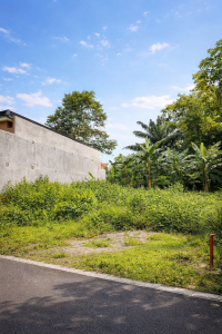 Tanah 300 Jutaan dekat Kampus UII Jogja