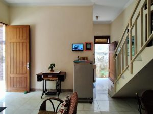 Rumah 2 Lantai Siap Huni Semi Furnished 3 Menit ke UMY