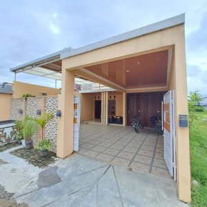 Rumah Siap Huni 2 Lantai Tanah Luas Dekat RS PKU Bantul