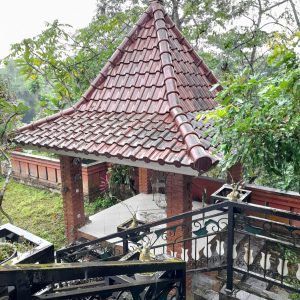 Rumah Classic Super Luas Siap Huni di Dekat Kids Fun Park