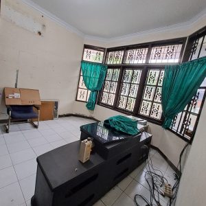 Rumah Tanah Luas Siap Huni 10 menit dari Tugu Jogja