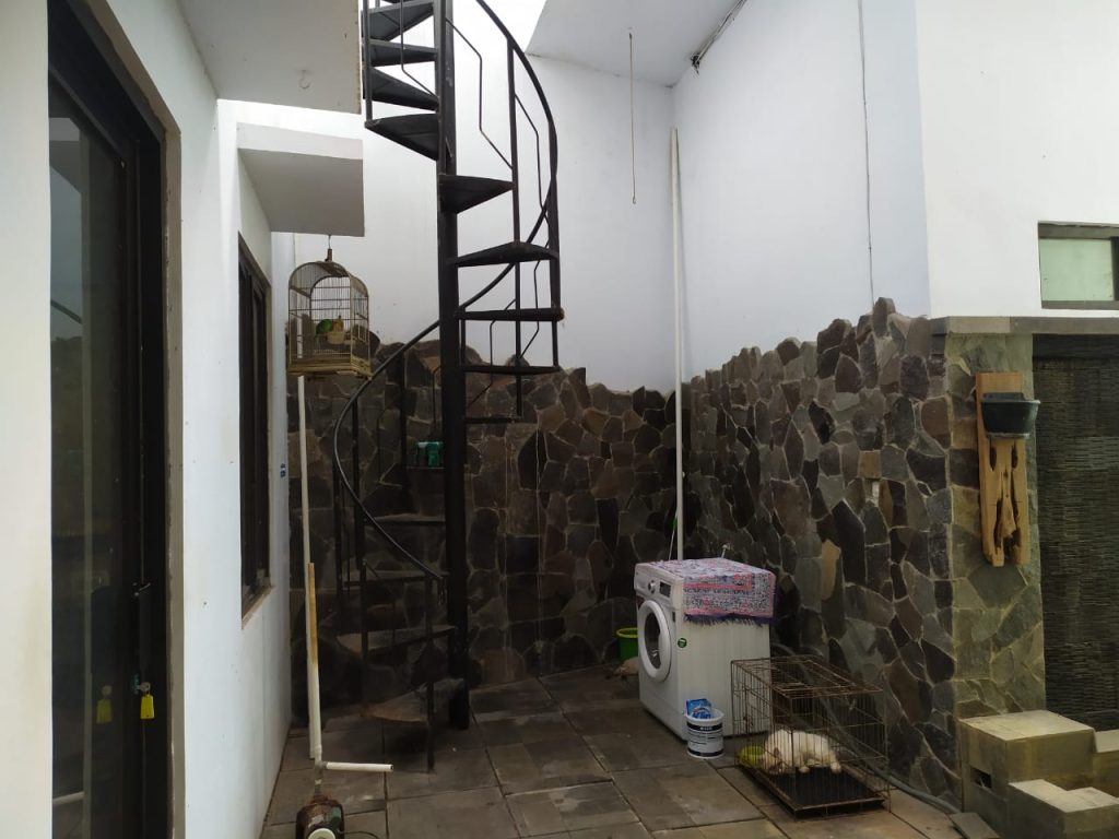 Rumah Ruko Strategis Tepi Jalan Palagan dekat UII Jogja