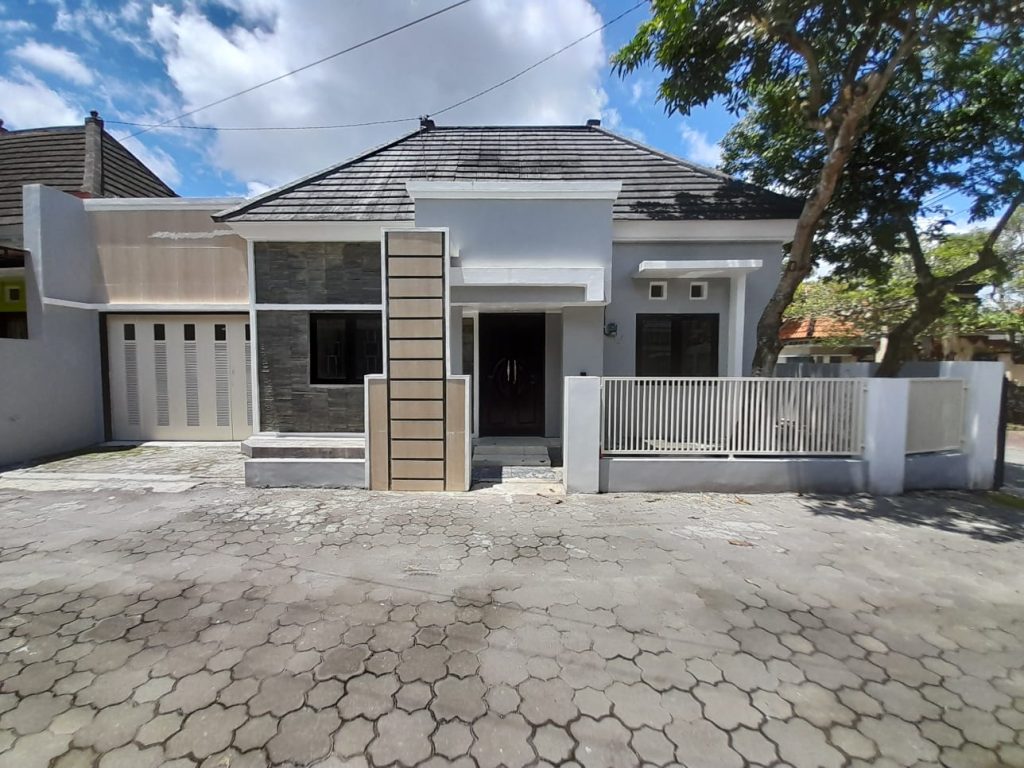 Rumah Siap Huni 3 Kamar di Palagan Sleman dekat Hotel Hyatt