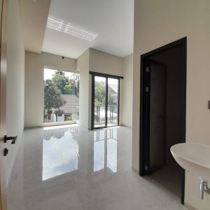 WhatsApp Image 2023-05-27 at 11.42