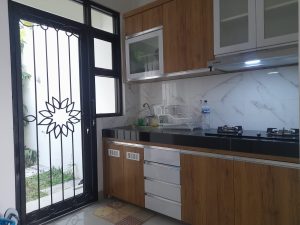 Rumah Scandinavian Dengan Mezzanine di Palagan Sleman