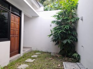Rumah Scandinavian Dengan Mezzanine di Palagan Sleman