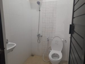 Rumah Scandinavian Dengan Mezzanine di Palagan Sleman