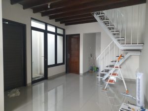 Rumah Scandinavian Dengan Mezzanine di Palagan Sleman