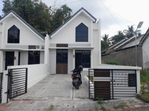 Rumah Scandinavian Dengan Mezzanine di Palagan Sleman