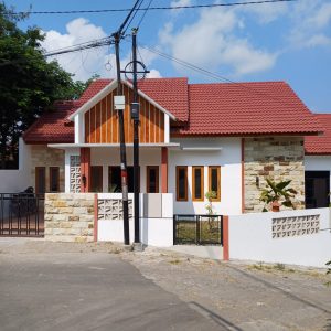 Rumah Tanah Luas Siap Huni di Maguwo Dekat RS Hermina