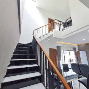 Rumah Mewah Elegan di Sleman Dekat Sleman City Hall