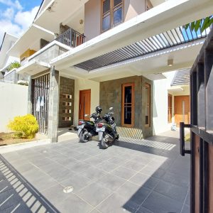 Rumah Siap Huni 2 Lantai di Maguwo Dekat Jogja Bay Waterpark