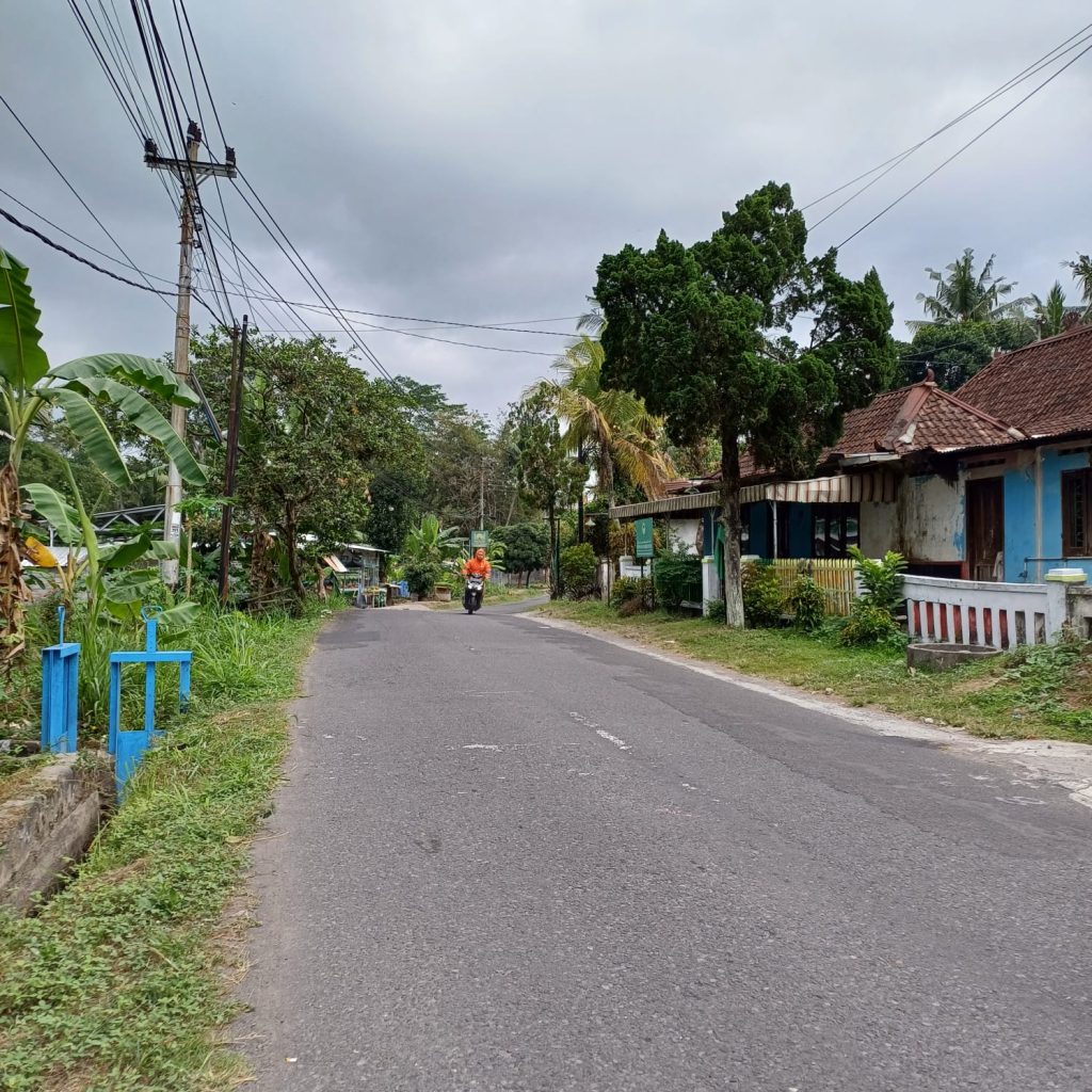 Rumah 2 Lantai di Jl.Kaliurang Km.10 Dekat Pasar Gentan