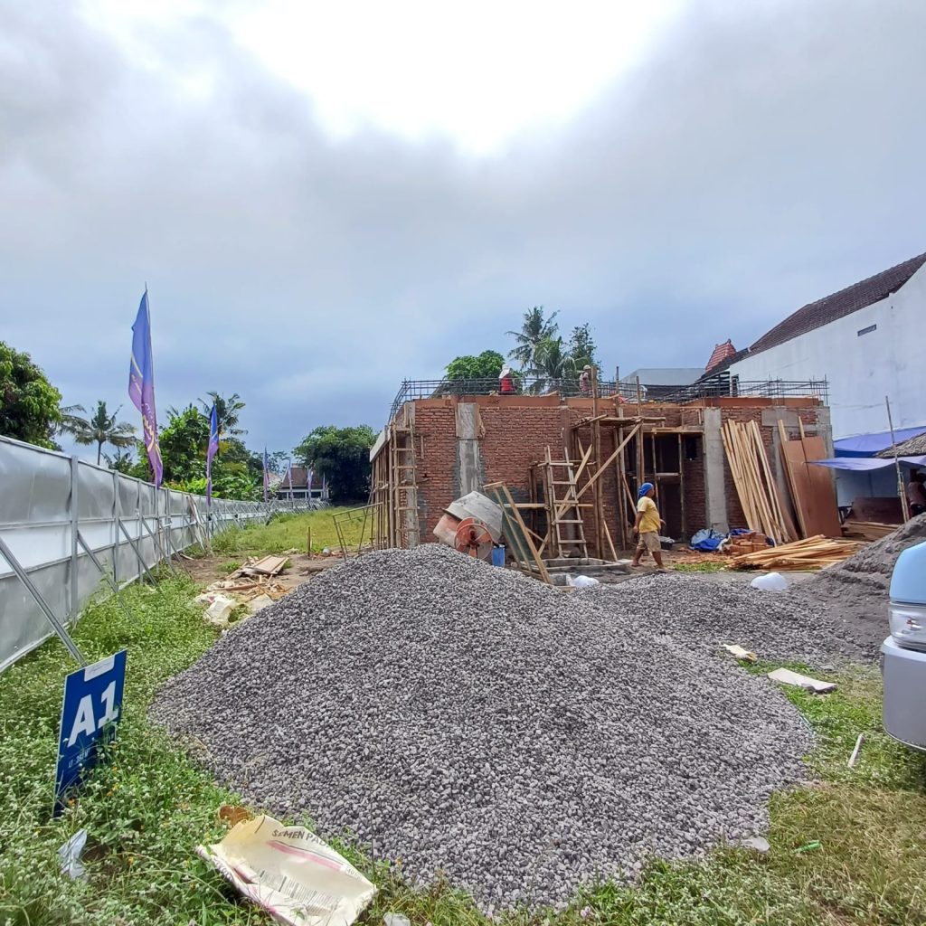 Rumah 2 Lantai di Jl.Kaliurang Km.10 Dekat Pasar Gentan