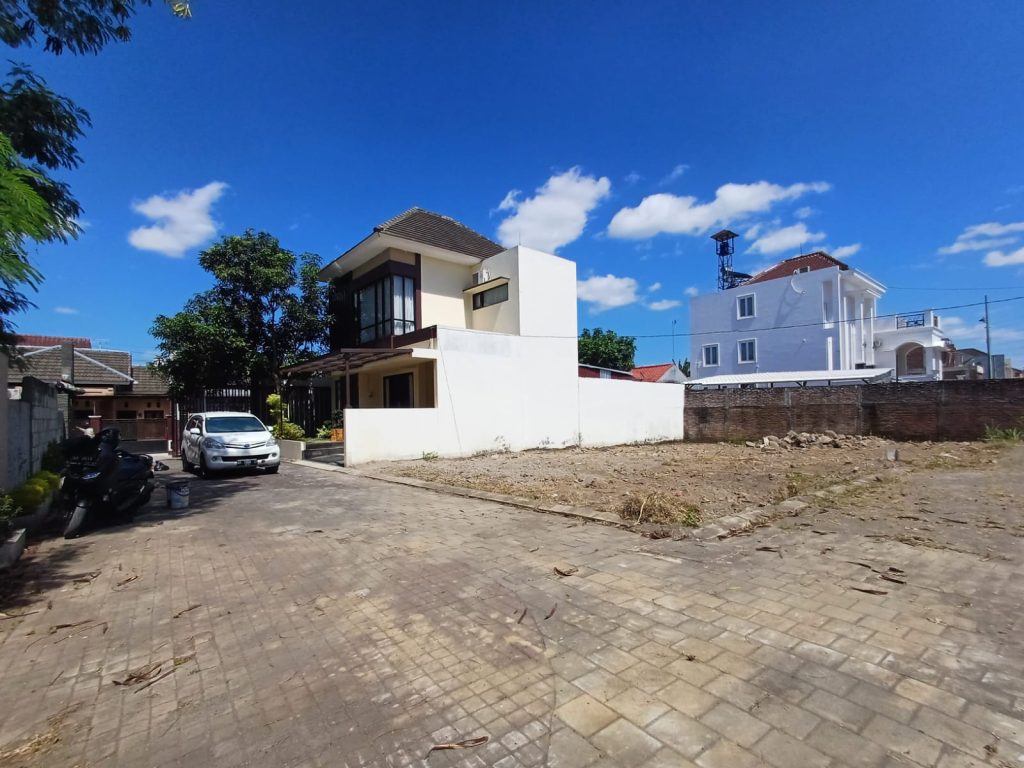Rumah Mewah di Jl Kaliurang Km 6 dekat Kampus UGM