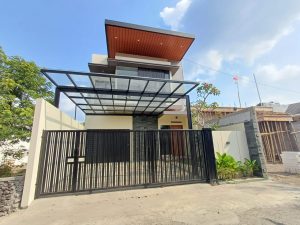 Rumah Mewah Siap Huni 2 Lantai di Jalan Kaliurang Sleman