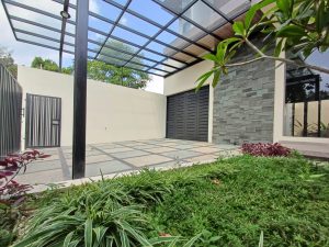 Rumah Mewah Siap Huni 2 Lantai di Jalan Kaliurang Sleman