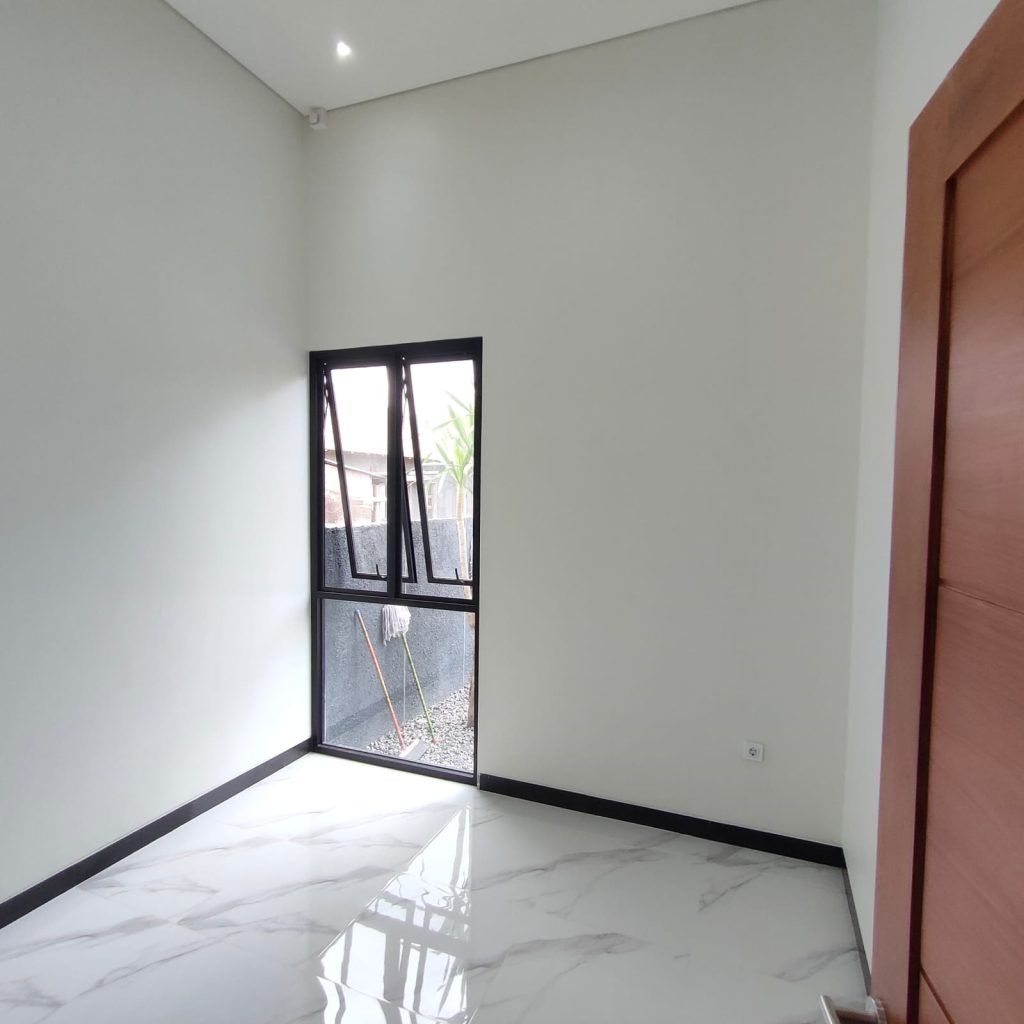 Rumah Modern Tanah Luas 5 menit dari Kampus UII Kaliurang