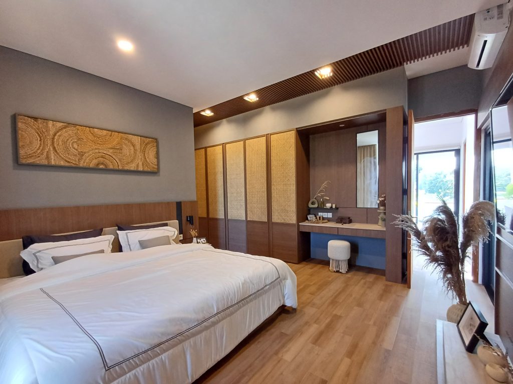 Rumah Modern Tropis Mewah Dekat Ambarrukmo Plaza