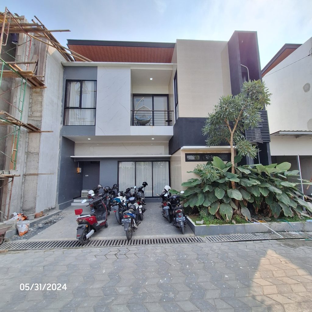 Rumah Mewah Elegan di Sleman Dekat Sleman City Hall