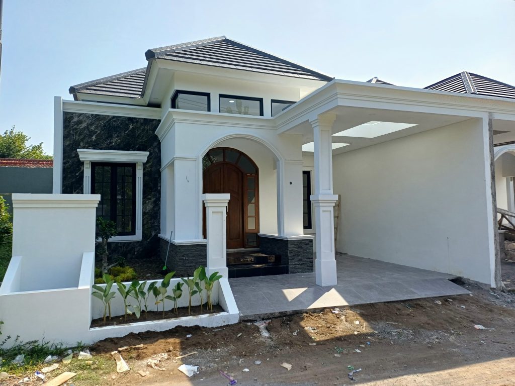 Rumah American Classic di Sleman dekat Al Azhar Cairo Jakal