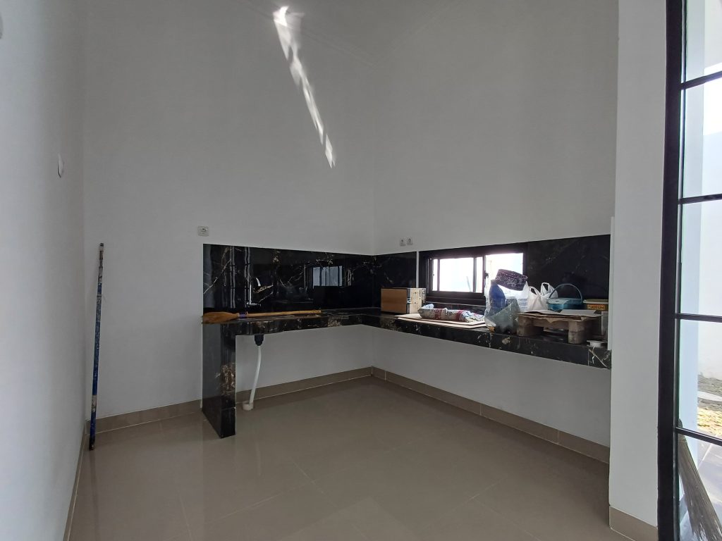 Rumah American Classic di Sleman dekat Al Azhar Cairo Jakal