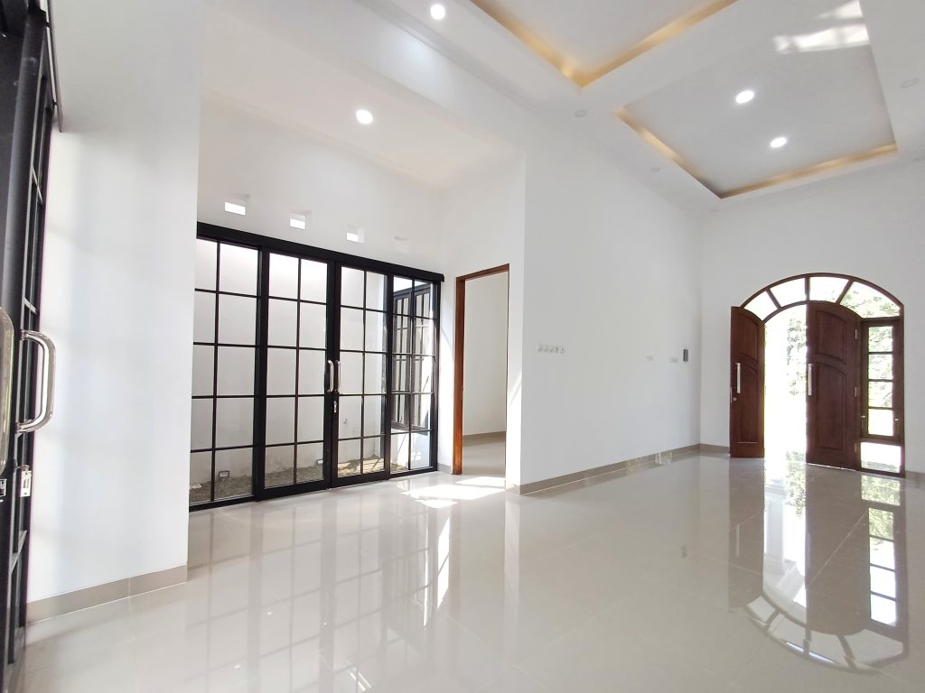 Rumah American Classic di Sleman dekat Al Azhar Cairo Jakal