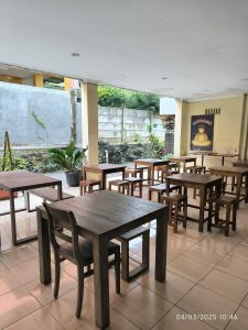 WhatsApp Image 2025-03-08 at 16.37