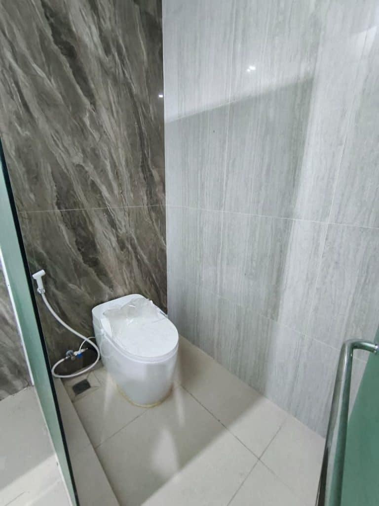 WhatsApp Image 2025-10-14 at 14.23.52