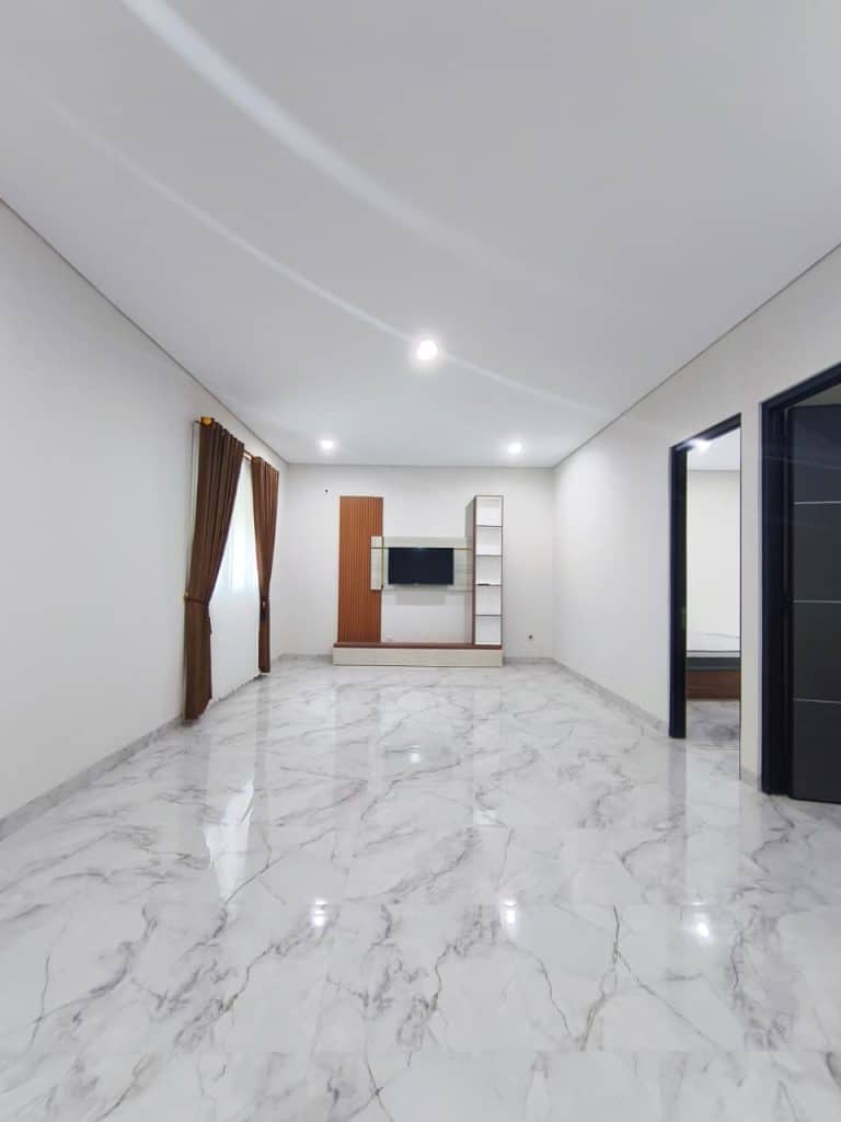 WhatsApp Image 2025-10-14 at 14.24.06