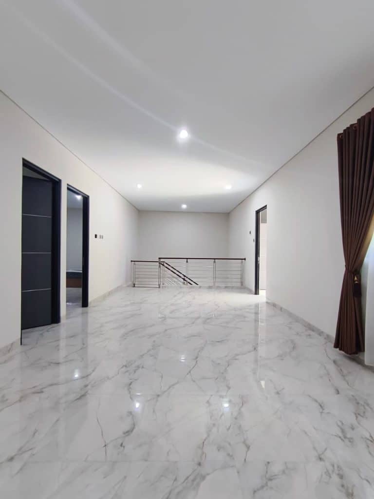 WhatsApp Image 2025-10-14 at 14.24.08