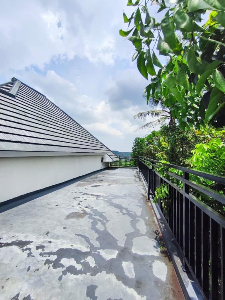 WhatsApp Image 2025-10-14 at 14.24.10