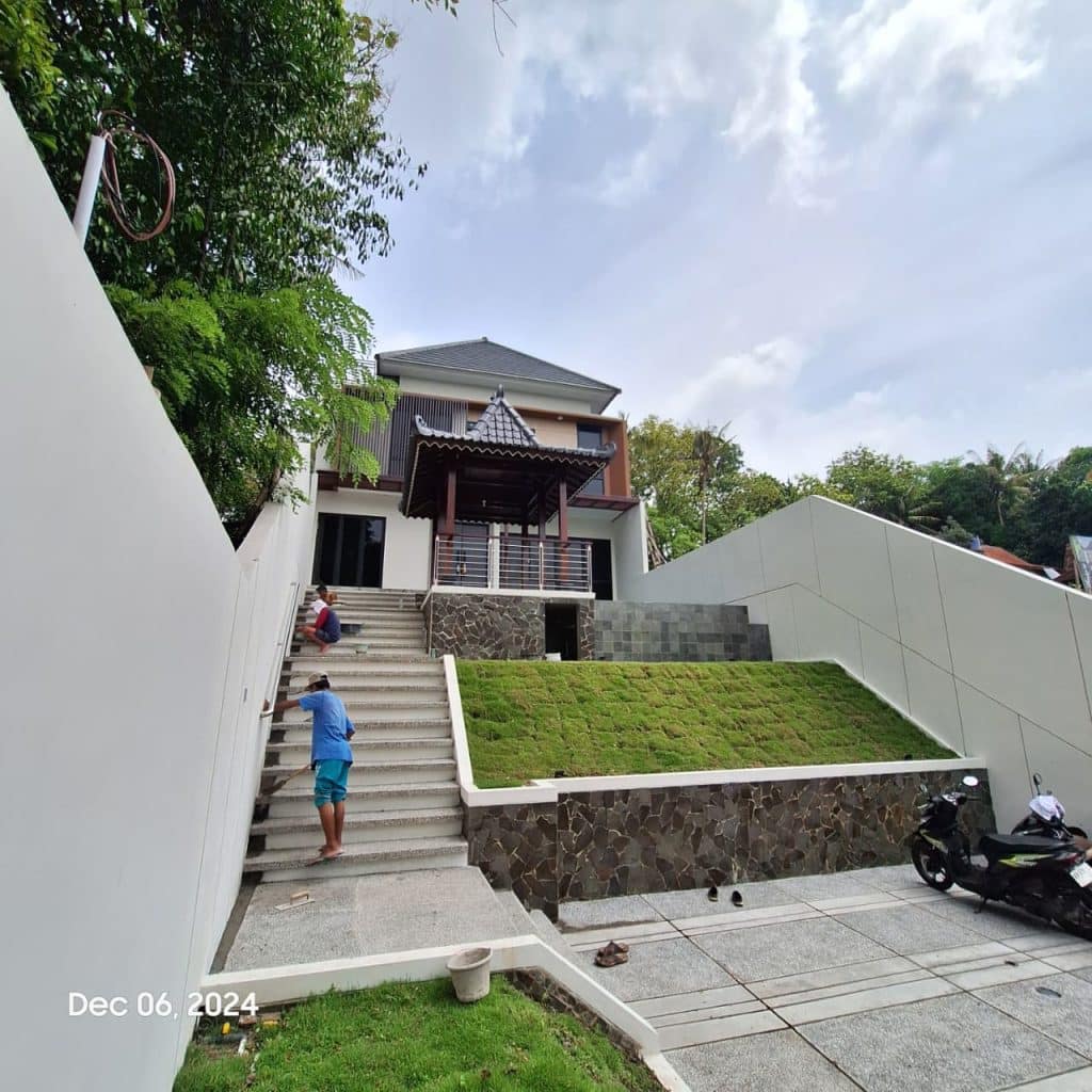 WhatsApp Image 2025-10-14 at 14.31.38 (2)