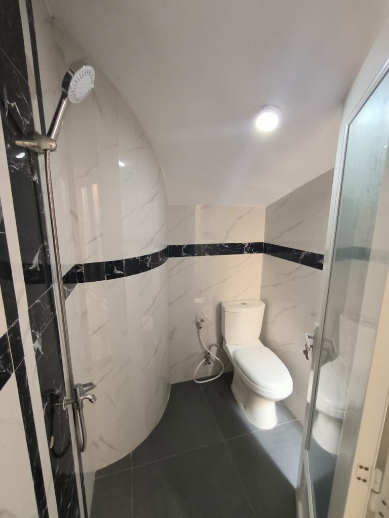 WhatsApp Image 2025-10-28 at 14.22.25