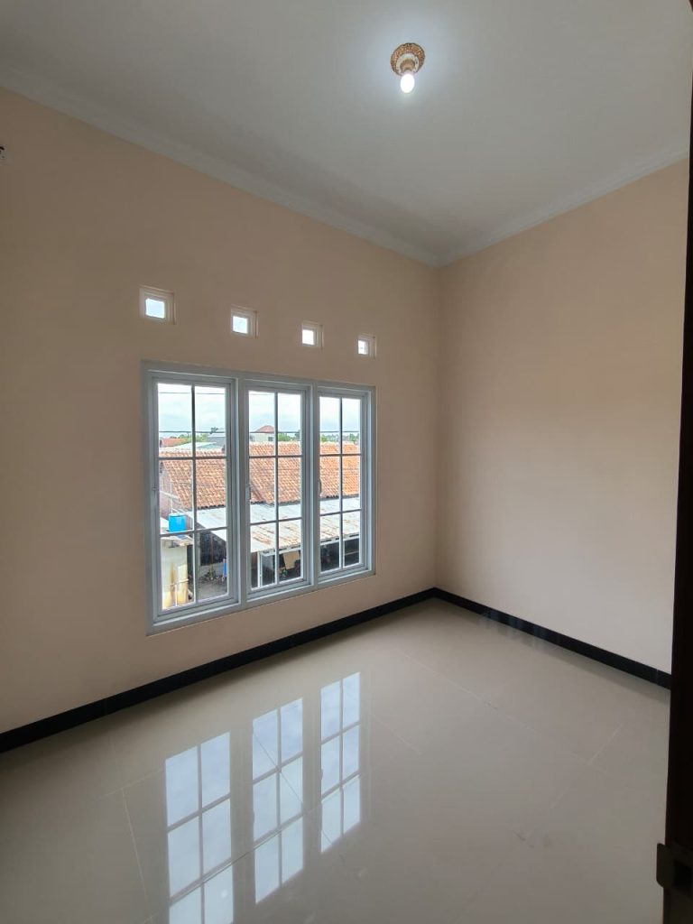 WhatsApp Image 2025-10-28 at 14.22.30 (1)